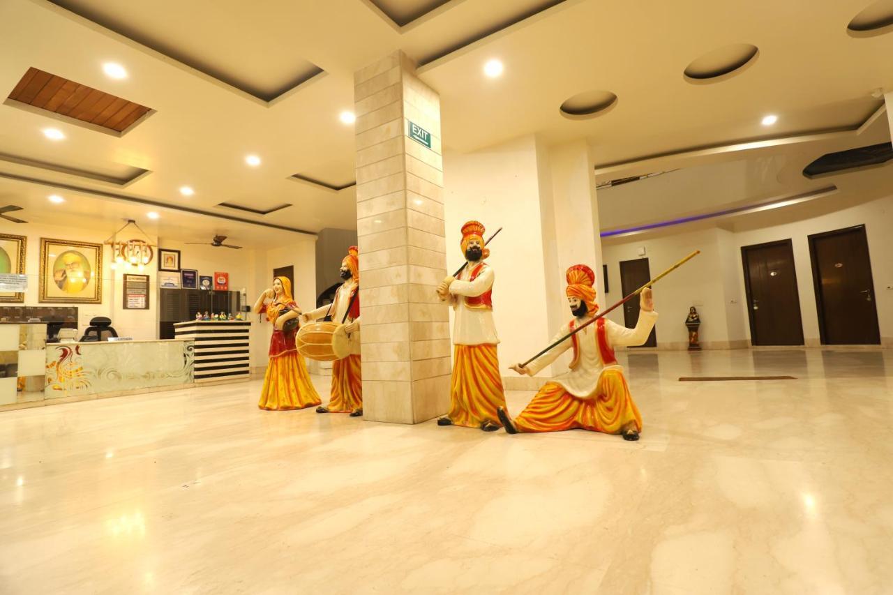 Hotel Shanti Villa New Delhi Exterior foto
