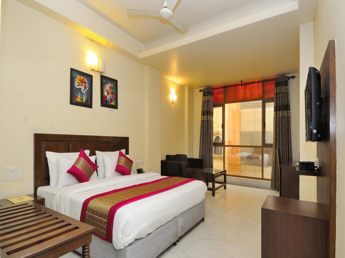 Hotel Shanti Villa New Delhi Exterior foto