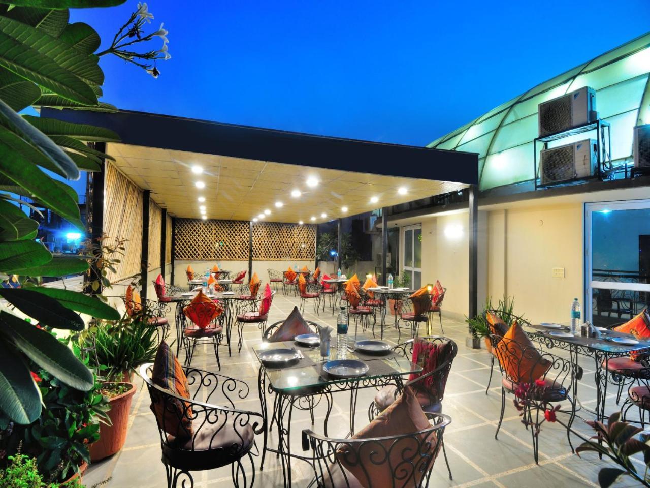 Hotel Shanti Villa New Delhi Exterior foto